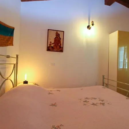 Apartment Charming House With Garden And Bbq In Galizana