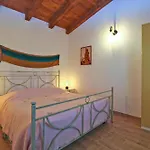 Apartment Charming House With Garden And Bbq In