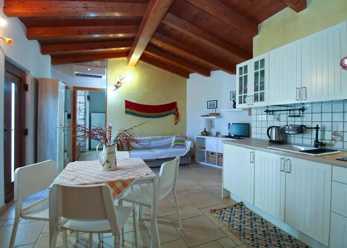 Charming House With Garden And Bbq In Apartman Galizana