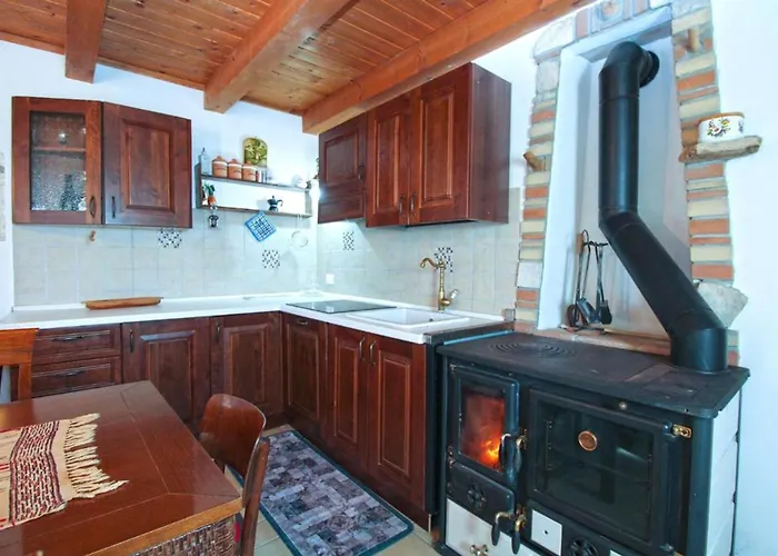 Charming House With Garden And Bbq In Apartman
